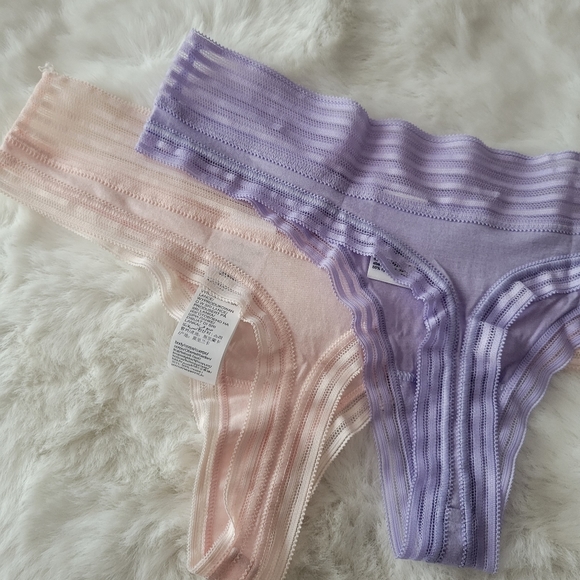 CALVIN KLEIN BRAND NEW SET OF TWO THONGS SIZE M - Picture 4 of 8